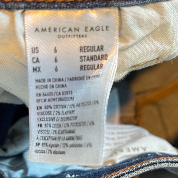 EUC American Eagle high rise skinny kick jeans size 6 Regular - Picture 3 of 6